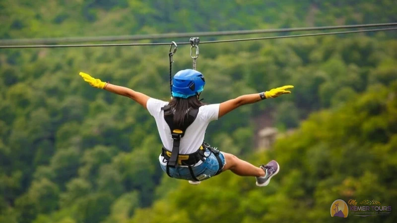 Langste zipline van Kemer