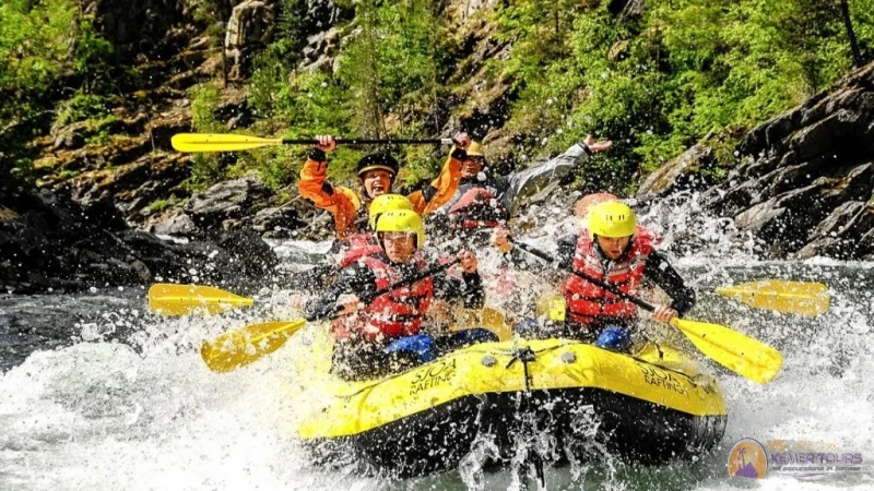 Jeep safari und Rafting von Kemer